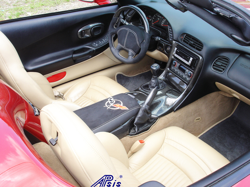 C5 Carbon Interior Package w-SW-from pass side-3