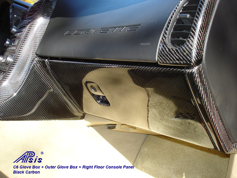 C6 Black CF-glove box + right flr console panel-installed-2
