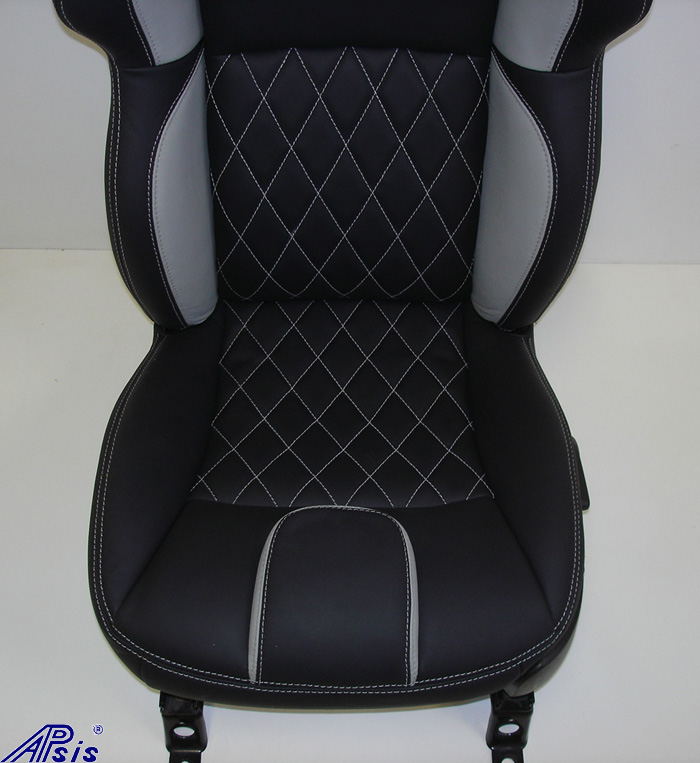 C6 UltraDeluxe Seat-EB+TI w-diamond stitching-lower only-straight view-1a