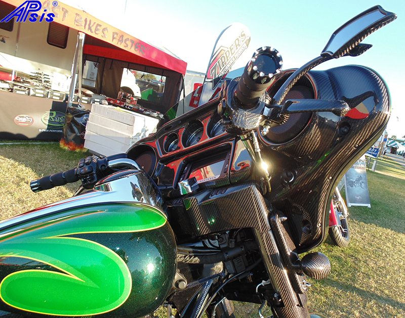 Chris bike at daytona-inner fairing-1