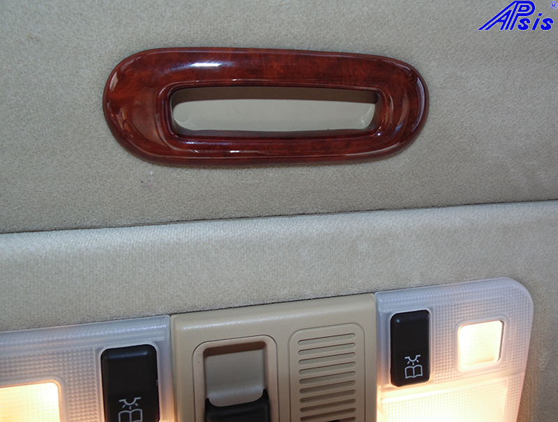 W140 Sunroof Handle-burlwood-installed-1 800