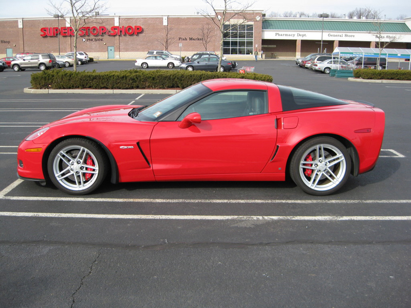 Z06 Front Splash Guard-installed-victory red-solaris-1